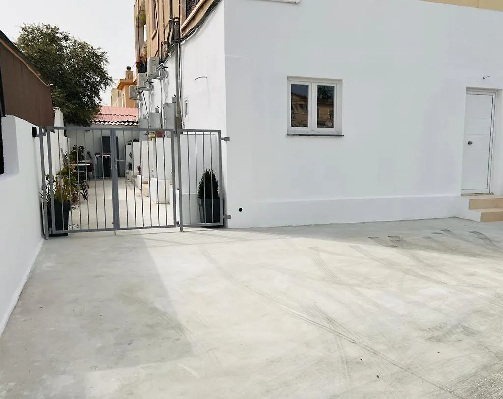 Apartment Cozy And Traditional - Ec Studios Larnaca