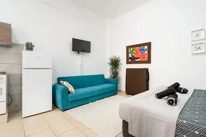 Cozy And Traditional - Ec Studios Larnaca Apartment